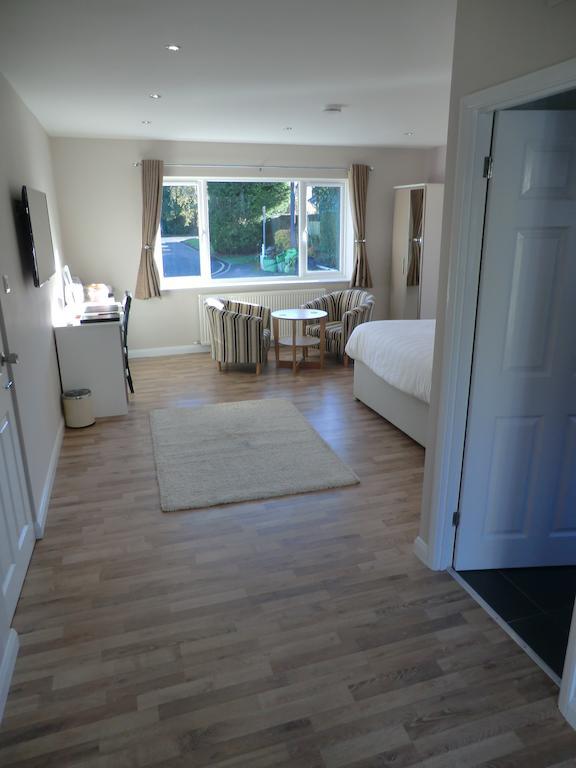 Coombe Dale Accommodation Lulsgate Bottom Ruang foto