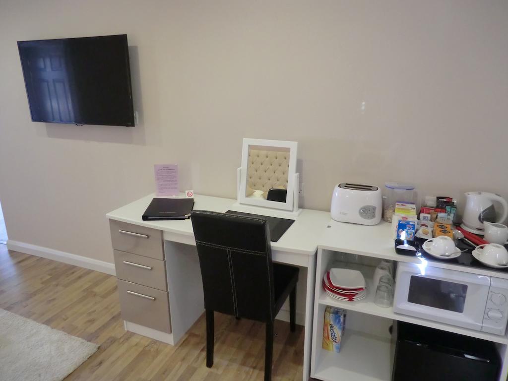 Coombe Dale Accommodation Lulsgate Bottom Ruang foto