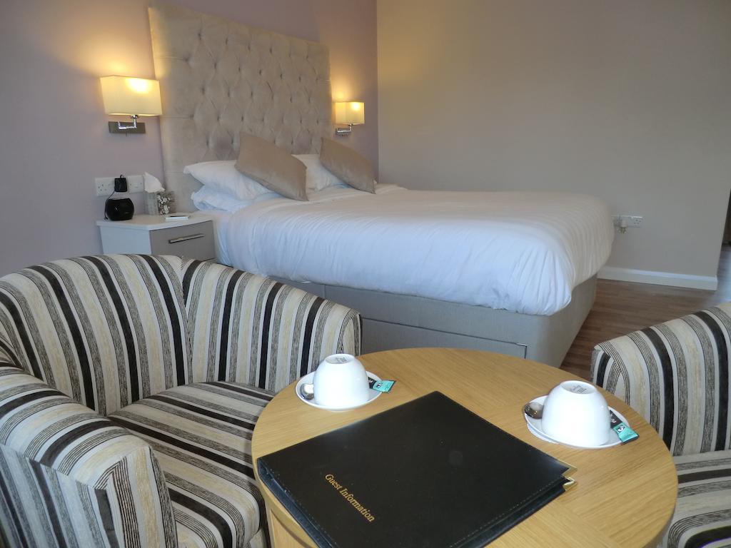 Coombe Dale Accommodation Lulsgate Bottom Ruang foto