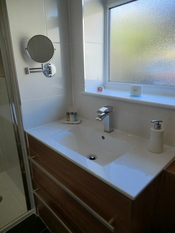Coombe Dale Accommodation Lulsgate Bottom Ruang foto