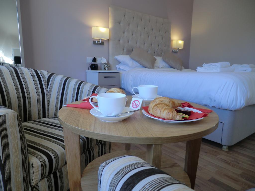 Coombe Dale Accommodation Lulsgate Bottom Ruang foto