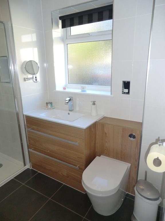 Coombe Dale Accommodation Lulsgate Bottom Ruang foto